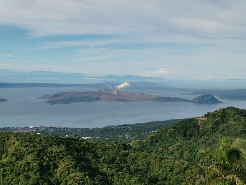 From Manila: Taal Volcano and Lake Boat Sightseeing Tour - Customer Reviews and Ratings