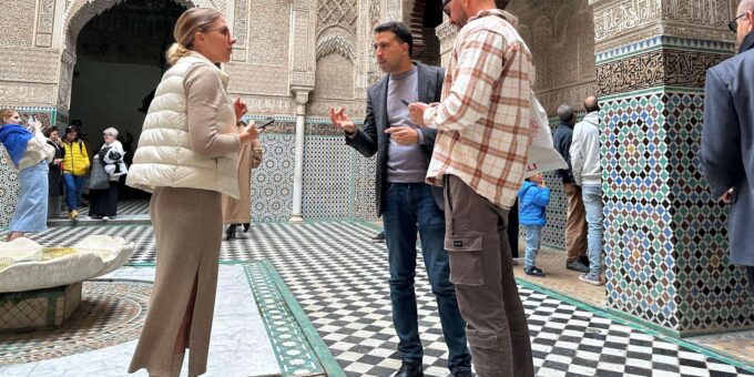From Marrakech 8-Day Guided Tour of Morocco on Luxury Hotels - Discover Ait Benhaddou