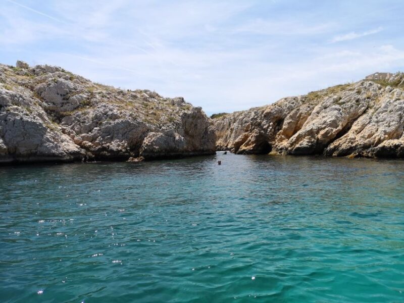 From Marseille: Frioul Islands Boat Tour - Discovering Picturesque Villages