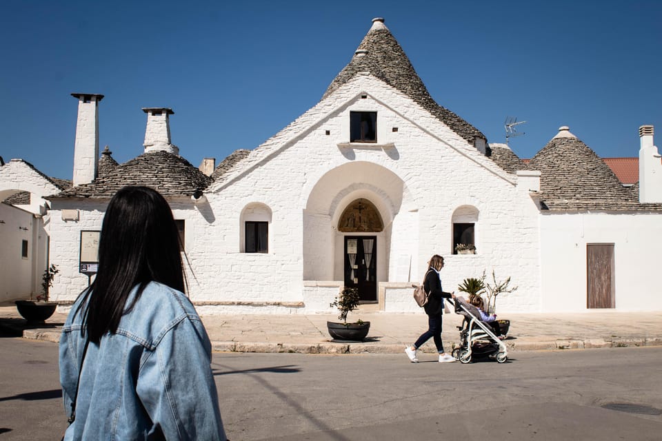 From Matera: Tour of Alberobello With Private Transfer - Tour Overview and Pricing