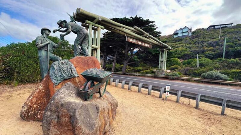 From Melbourne: 12 Apostles & Great Ocean Road Private Tour - Key Points