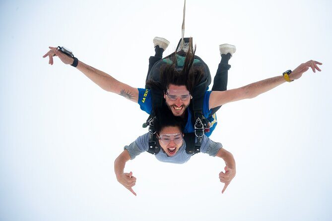 From Melbourne: Tandem Skydive over Great Ocean Road - An In-Depth Look at the Skydiving Adventure