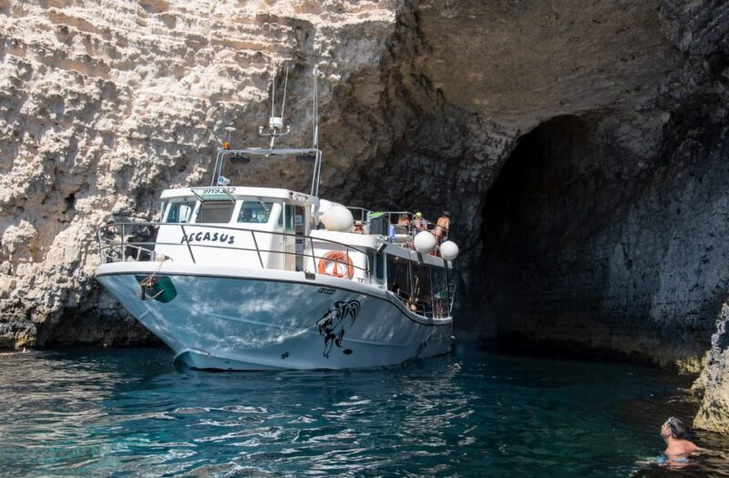 From Mellieha: Three Bay Cruise Including the Blue Lagoon - Amenities on Board