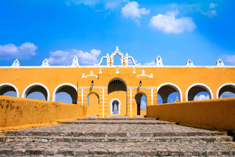 From Merida: Chichen Itza and Izamal Guided Tour - Visiting Chichen Itza