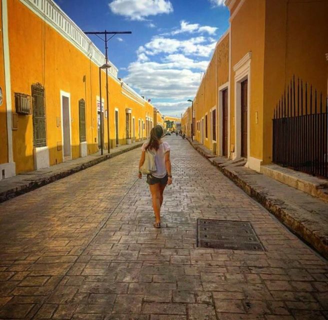 From Merida: Izamal and the Santa Barbara Cenotes - Aquatic Adventures in the Cenotes