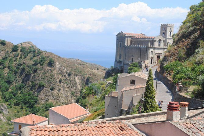 From Messina Cruise Terminal: Taormina+ Godfather tour+Lunch - Frequently Asked Questions  