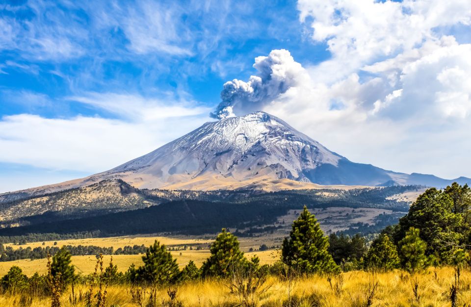 From Mexico City: Hike Iztaccihuatl Volcano With an Alpinist - Breathtaking Views