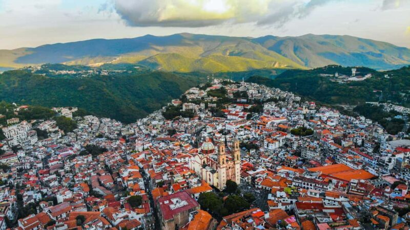 From Mexico City: Tour of Taxco, Cuernavaca, and Pre-Hispanic Mine - Key Points