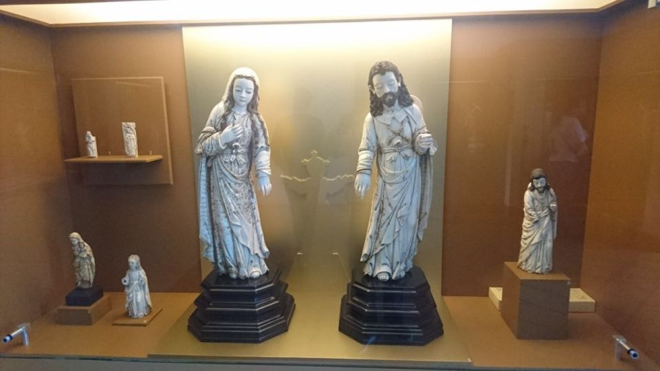 From Mexico City: Tula And Tepotzotlán Private Day Tour - Atlanteans: 5-meter Statues