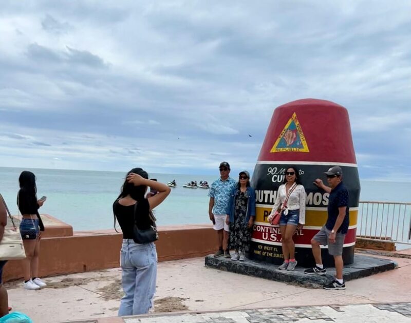 From Miami: Day Trip to Key West with optional Hotel pick up - What the Reviews Reveal