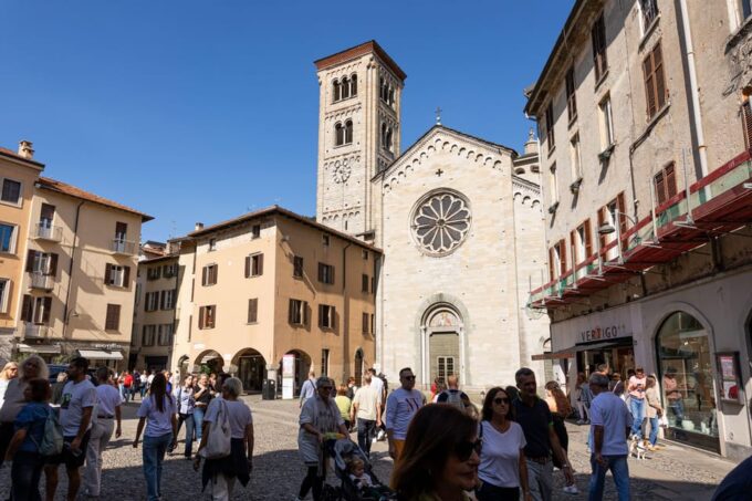 From Milan: Como, Bellagio, Lugano Day Tour & Lake Cruise - Transportation and Accessibility