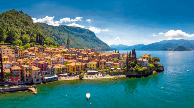 From Milan: Como, Bellagio, Lugano, Exclusive Boat, HQ WI-FI - Exploring the Charming Town of Como
