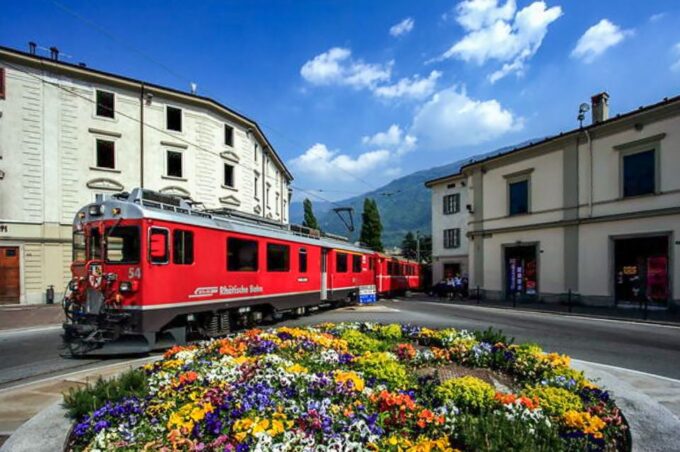 From Milan: Lake Como Cruise, St. Moritz & Bernina Red Train - Travel Tips