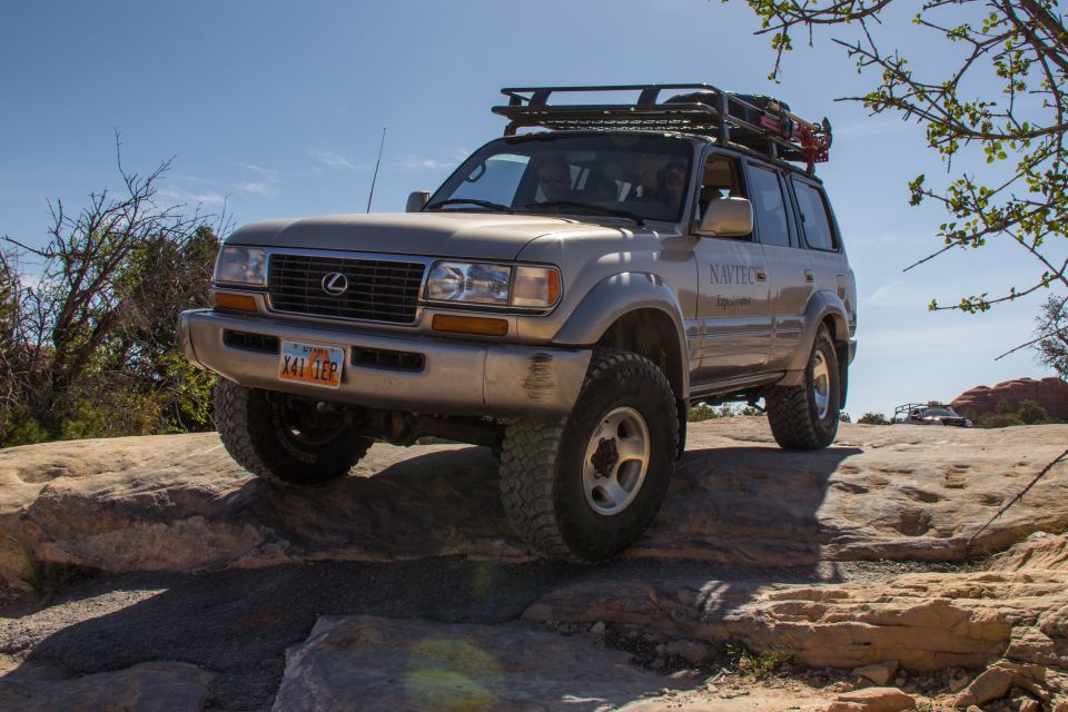 From Moab: Canyonlands 4x4 Drive and Calm Water Cruise - Included in the Tour