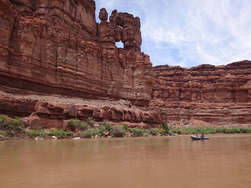 From Moab: Cataract Canyon Whitewater Rafting Experience - Key Points