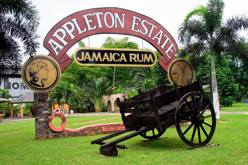 From Montego Bay: Appleton Estate & Pelican Bar Private Trip - Journey to Appleton Estate