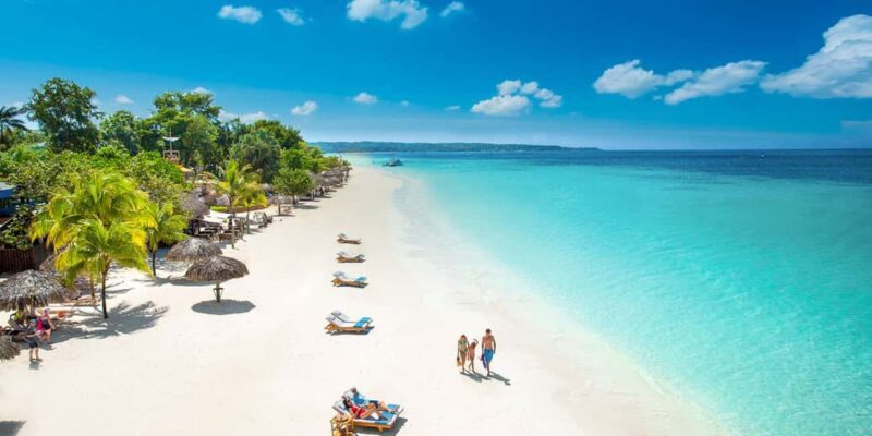 From Montego Bay: Negril 7 Mile Private Beach Tour - Exploring the From Montego Bay: Negril 7 Mile Private Beach Tour