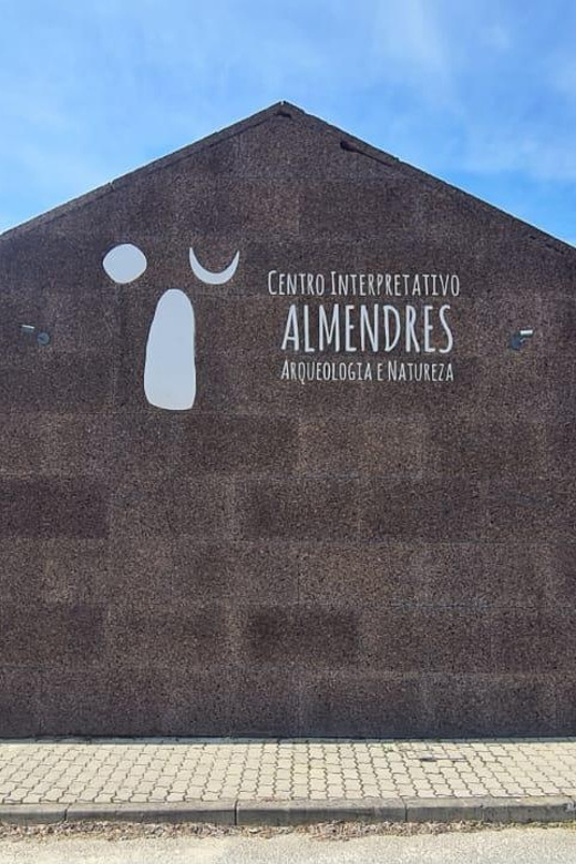 From Montemor or Évora: Guided Hike to Almendres Megalithic - The Experience: What You Can Expect