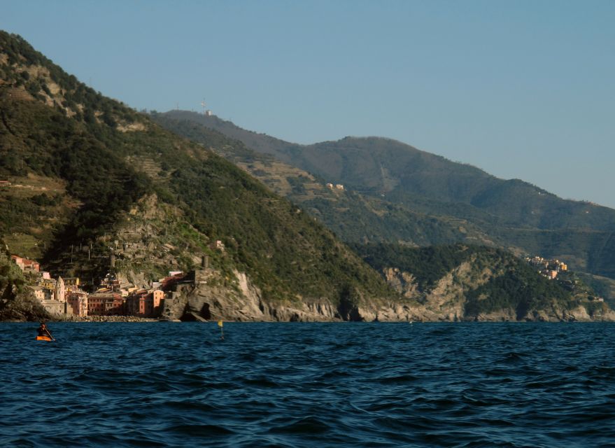 From Monterosso: Cinque Terre Kayak Tour - Exploring the Cinque Terre Coastline