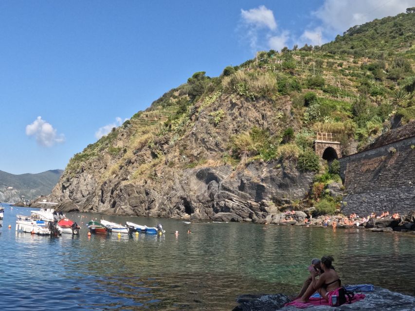 From Monterosso: Vernazza Bay Kayaking Tour - COVID-19 Safety Precautions