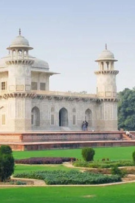 From Mumbai: Private Day Trip to the Taj Mahal - Highlights and Experiences