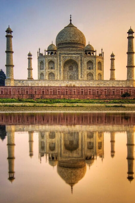 From Mumbai: Taj Mahal Tour From The Cruise Ports - Tour Guide