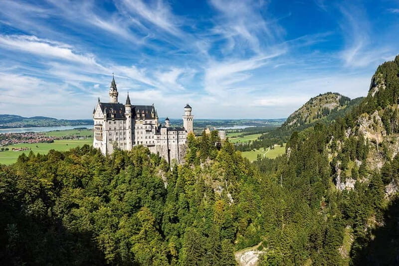 From Munich: Private Tour to Neuschwanstein Castle with Meal - What Makes This Tour Special?