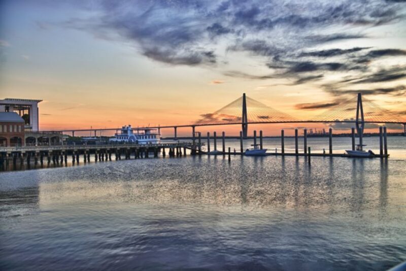 From Myrtle Beach: Charleston Day Trip, Boone Hall & Cruise - Harbor Tour: Views and Wildlife