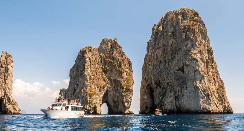 FROM NAPLES: Capri island Boat tour with stop swimming - Key Points