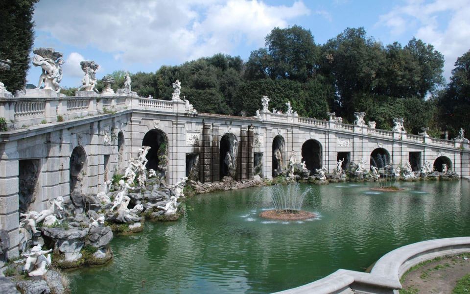 From Naples: Enjoy the Reggia Di Caserta and Masaniello's Pizza - Key Points