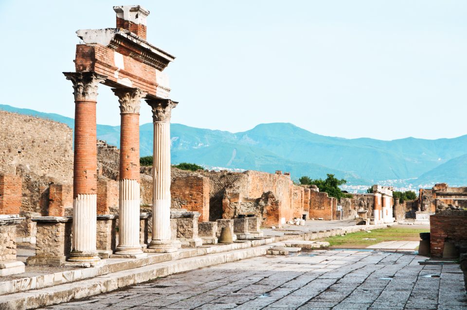 From Naples or Sorrento: Pompei Half-Day Tour - Transportation and Pickup Details