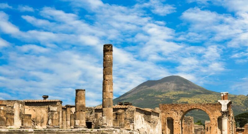 From Naples Port:Pompeii+Vesuvius tour - FAQ