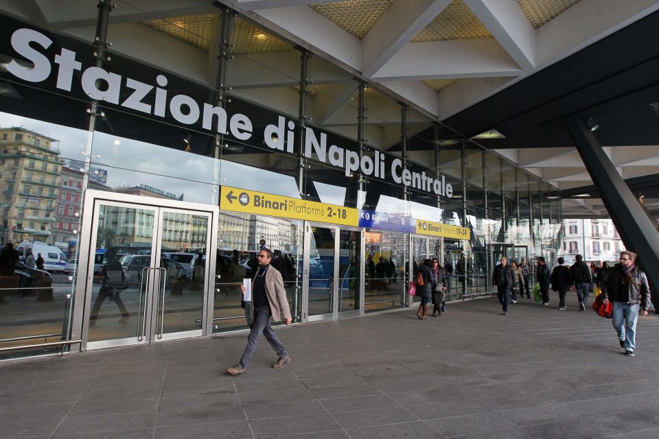 From Naples: Private Transfer to Airport, Port, Station - Door-To-Door Transportation From Naples