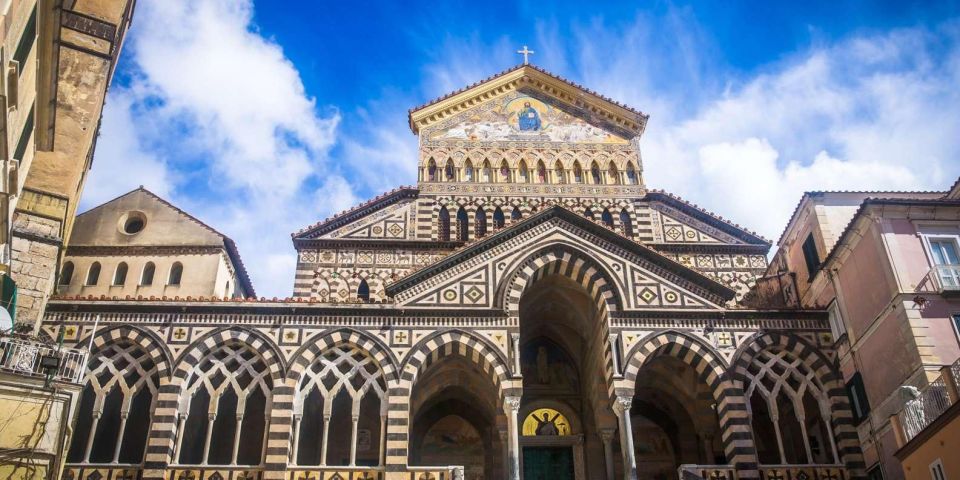FROM NAPLES: SORRENTO, AMALFI AND RAVELLO GUIDED TOUR - Amalfi Exploration