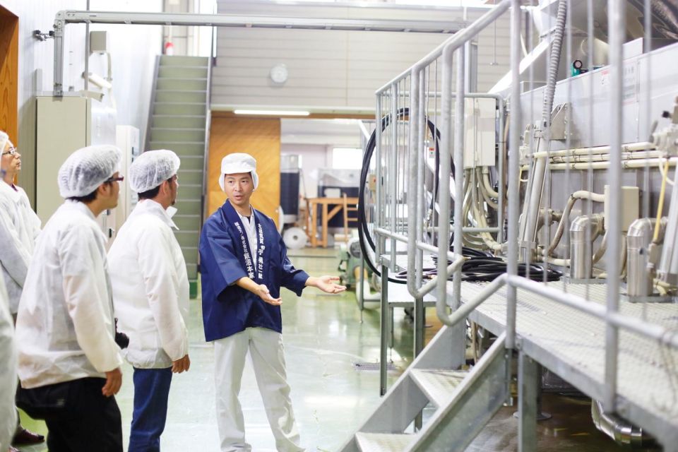 From Narita Airport: Layover Tour to Sake Brewery Gastronomy - Exploring the Sake Brewery