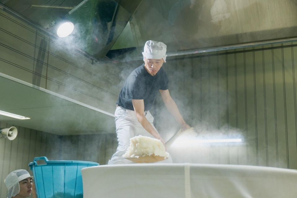 From Narita Airport: Layover Tour to Sake Brewery Gastronomy - Enjoying Japanese Cuisine