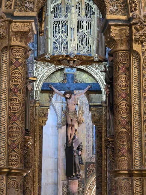 From Nazaré - Tomar, Fátima, Batalha, Alcobaça, & Óbidos - The Itinerary and What You Can Expect