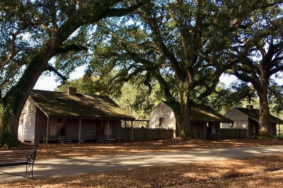 From New Orleans: Oak Alley or Laura Plantation Tour - Plantation Grounds and Architecture