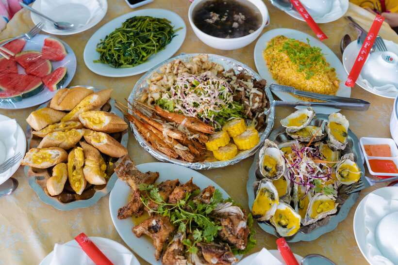 From Nha Trang: Relaxing Mini Beach & Snorkeling Tour - Inclusions and Exclusions