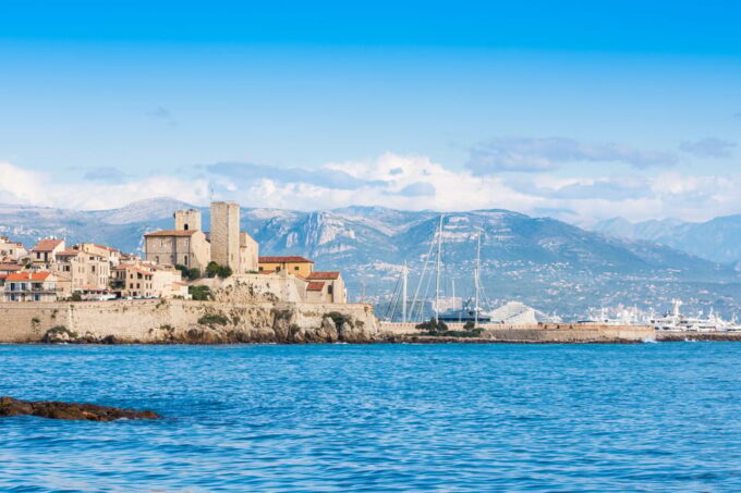 From Nice: Full-Day French Riviera and Monaco Tour - Exploring the Medieval Village of Èze
