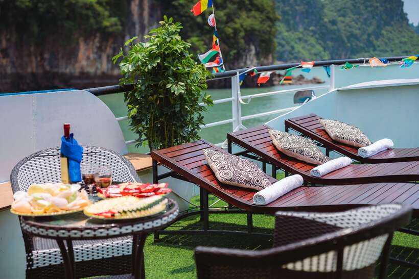 From Ninh Binh: Ha Long Bay 1-Day Trip Ending in Hanoi - Booking and Cancellation Information