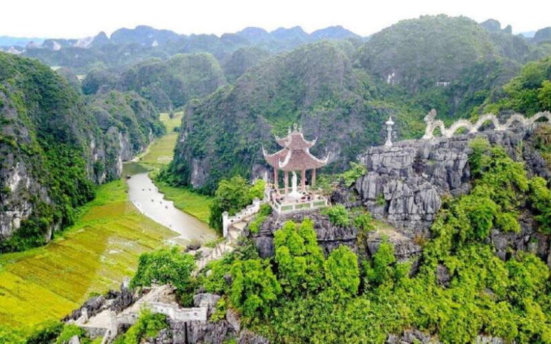 From Ninh Binh: Hoa Lu - Bai Dinh - Trang An - Mua Cave - Bich Dong - Itinerary Details