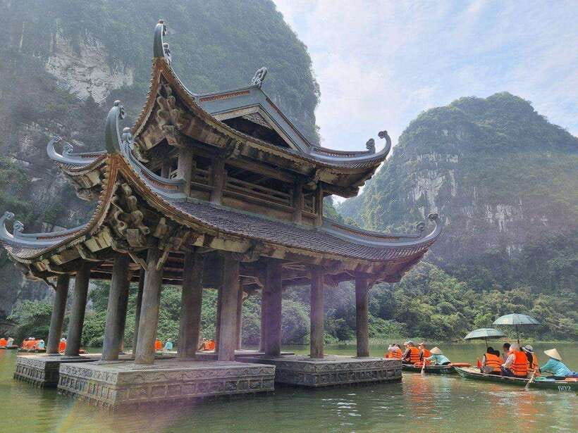From Ninh Binh : Hoa Lu, Trang An, and Mua Cave Day Tour - Overview of the Day Tour