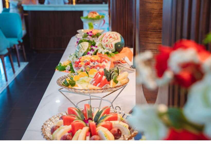 From Ninh Binh:Day Ha Long Bay Premium Cruise-Buffet&Jacuzzi - Highlights of the Premium Cruise