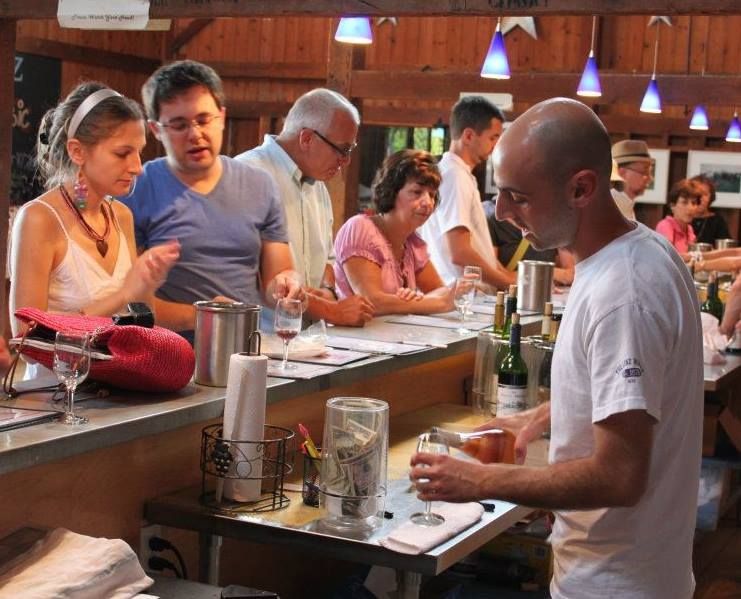 From Nyc: Long Island Winery Tours With Lunch - Transportation