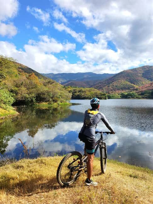 From Oaxaca: MTB Guided Bike Tour, Tule Tree & Lake Half-Day - Exploring the Itinerary in Detail