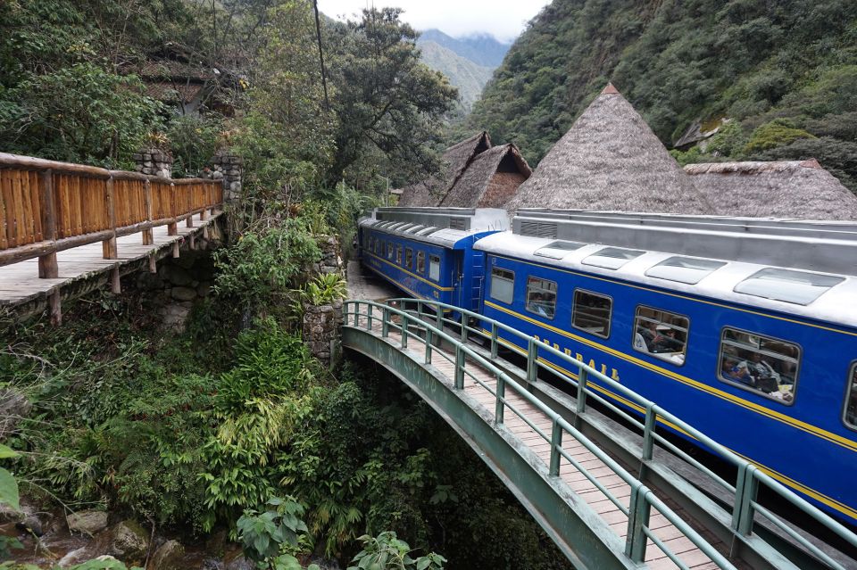 From Ollantaytambo: Aguas Calientes Round-Trip Train Ticket - Whats Included in Tickets