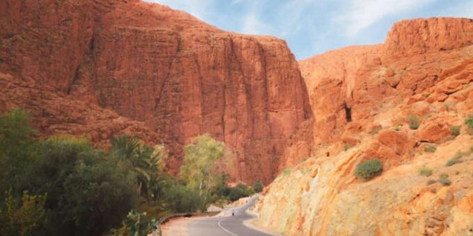 From Ouarzazate :2 Days Private Trip to Merzouga Erg Chebbi - Return to Ouarzazate