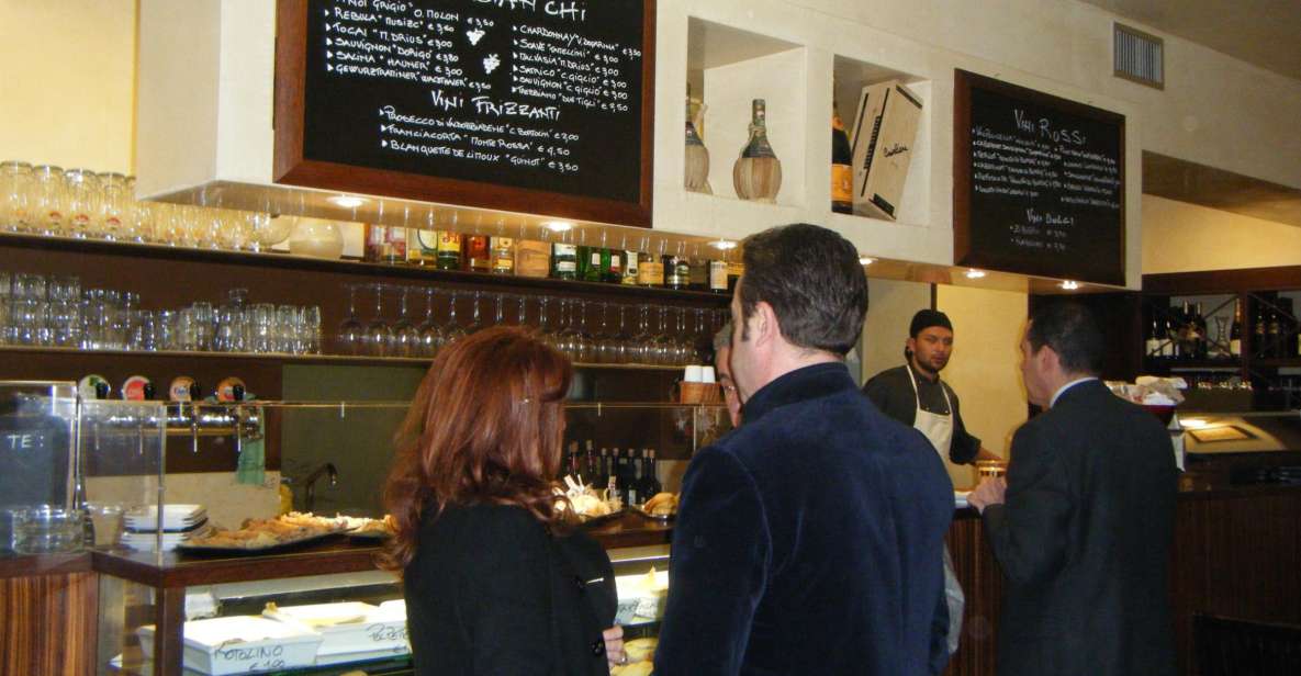 From Padua: Walking & Wine Tasting City Tour - Walking the Streets of Padua