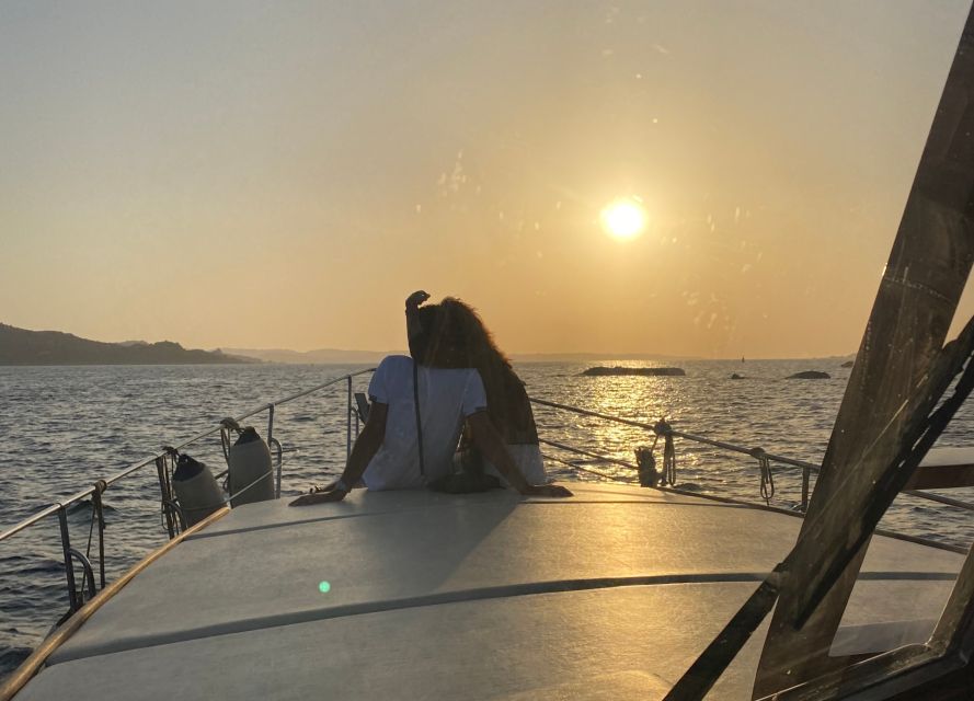 From Palau: Boat Sunset Tour to La Maddalena Archipelago - Key Points